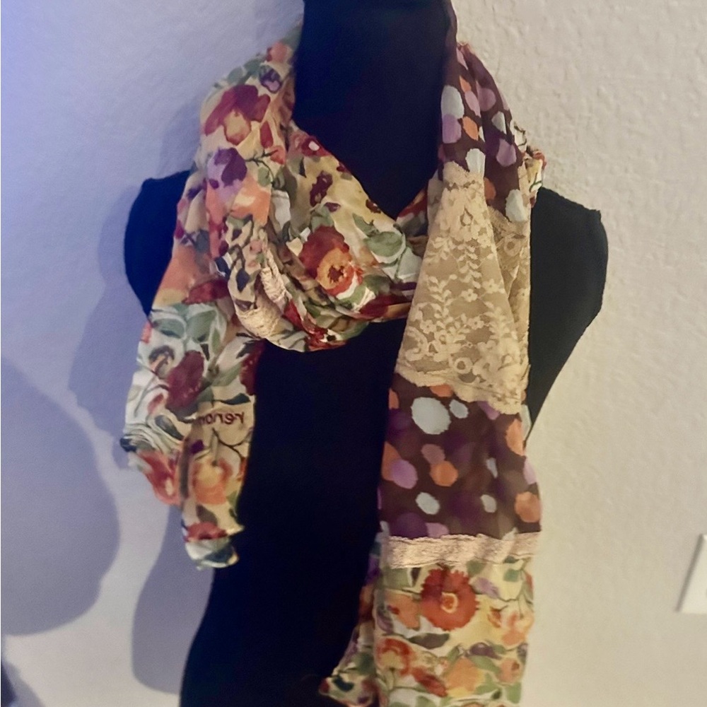 Floral Lace Accent Lightweight Women's Scarf - Multi